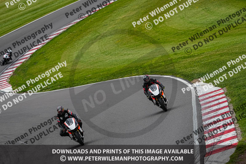 donington no limits trackday;donington park photographs;donington trackday photographs;estoril;event digital images;motorbikes;no limits;no limits trackdays;peter wileman photography;portugal;trackday;trackday digital images;trackday photos